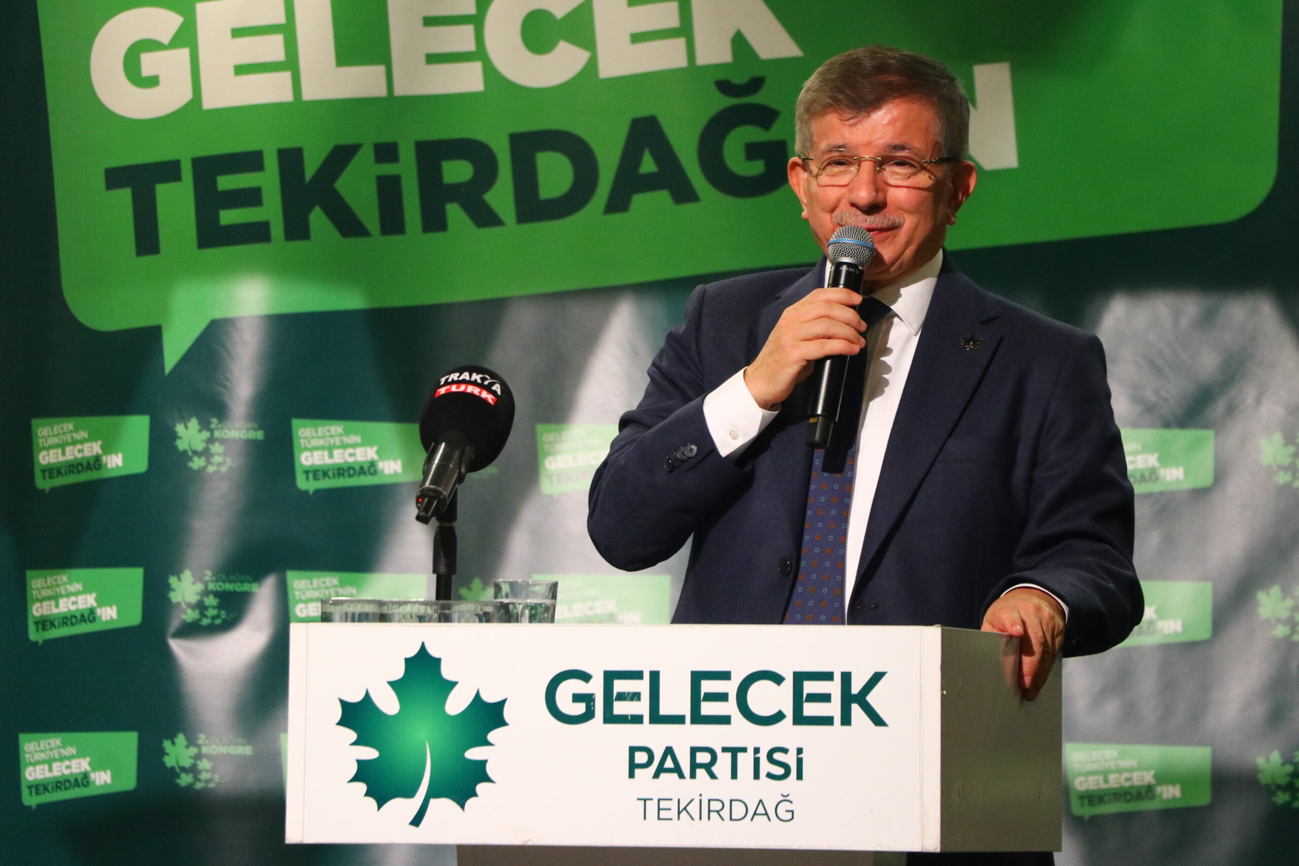 Gelecek Partisi Genel Başkanı Davutoğlu, partisinin Tekirdağ il kongresine katıldı