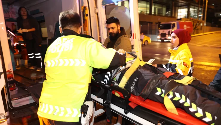 İstanbul’da kaza yerinde görev yapan polis, bir aracın çarpması sonucu ağır yaralandı