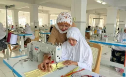 TİKA’dan Vietnamlı Kadınlara Üretim Desteği