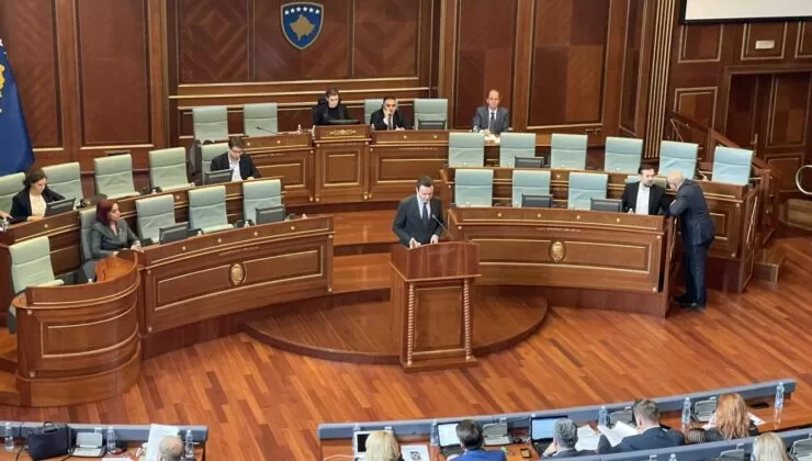Kosova Meclisi’nde 2024 bütçe görüşmeleri başladı