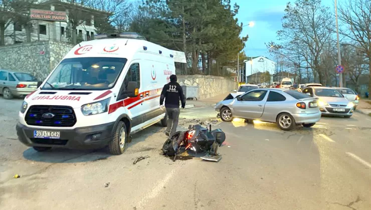 Kırklareli’nde otomobille çarpışan motosikletteki 2 kişi yaralandı