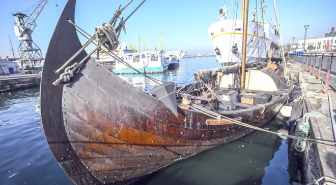 Viking yelkenlisi Saga Farmann İstanbul’da “kışlayacak”