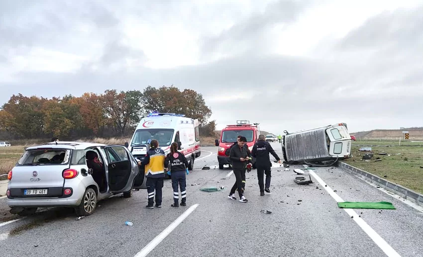 Kırklareli’nde feci kaza: 1 ölü, 2 yaralı