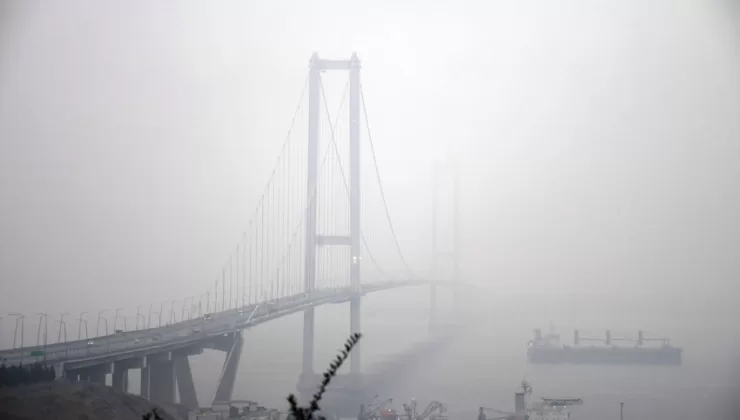 Osmangazi Köprüsü’nde sis nedeniyle görüş mesafesi azaldı