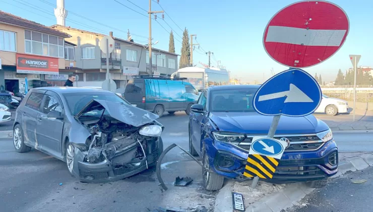 Kocaeli’de iki aracın çarpıştığı kazada 3 kişi yaralandı