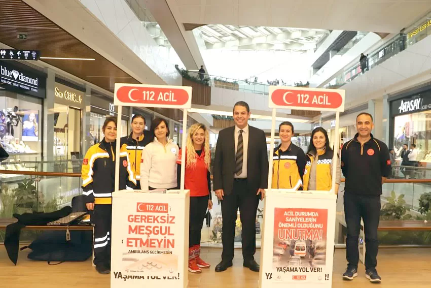 “Acil Sağlık” standı açıldı