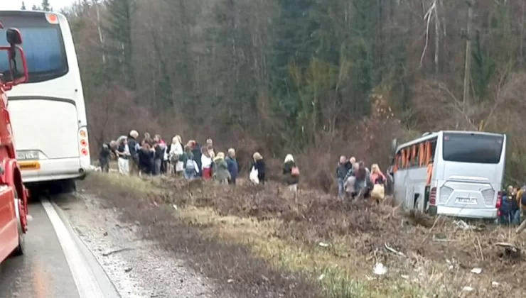Bulgaristan’da turist taşıyan otobüs kaza yaptı: 10 yaralı