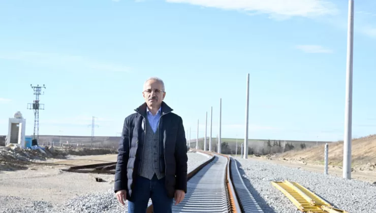 Bakan Uraloğlu, ‘hızlı tren’ için tarih verdi