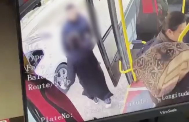 Bursa’da otobüs şoförü tartıştığı yolcu tarafından bıçaklandı