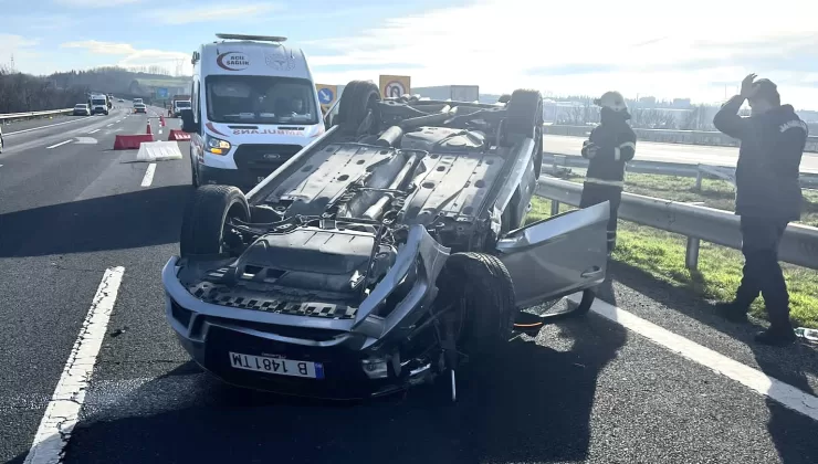 Tekirdağ’da otomobillerin çarpıştığı kazada 3 kişi yaralandı