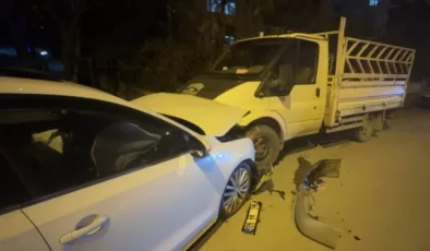 Başkent’te freni patlayan kamyon 10 araca çarptı, 3 kişi yaralandı