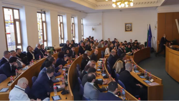 Sofya Belediye Meclisi yine başkan seçemedi