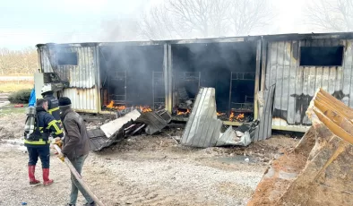 Kırklareli OSB’de işçilerin kaldığı konteyner yandı