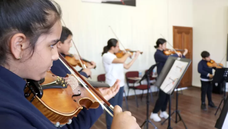 Edirne Müzik Akademisi geleceğin müzisyenlerini yetiştiriyor