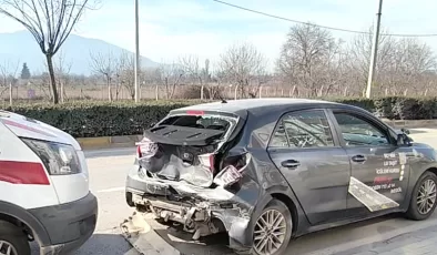Bursa’da direksiyon sınavında kaza: 4 yaralı