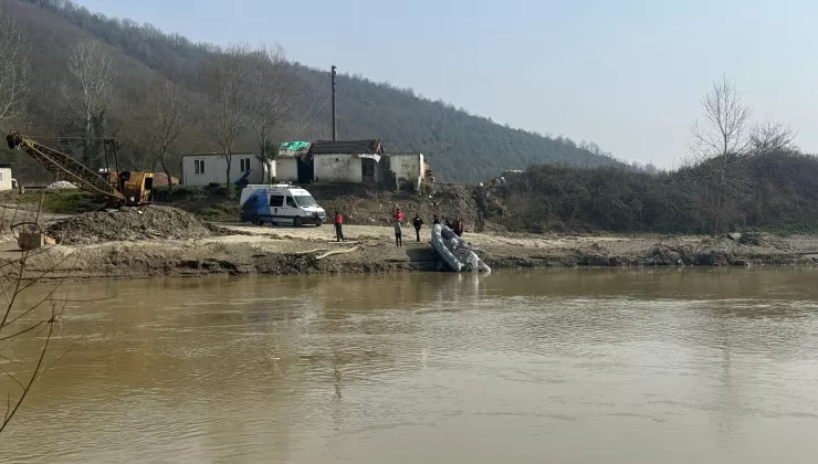 Sakarya Nehri’nde cesedi bulunan kadının oğlu tutuklandı
