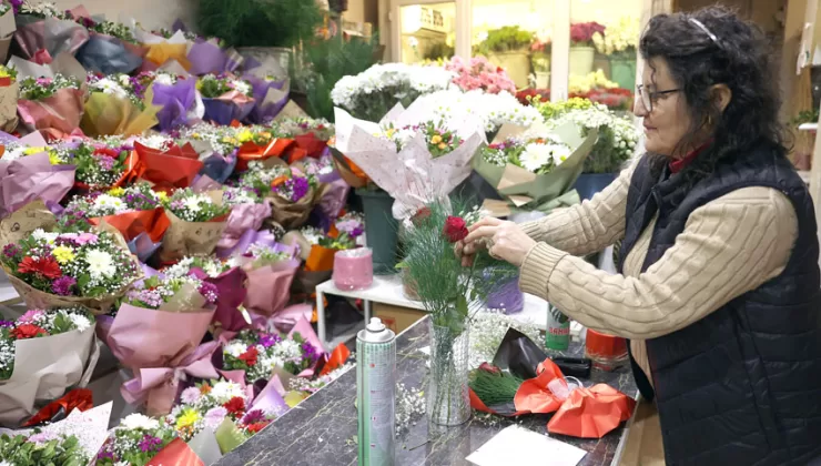 Edirneli çiçekçiler Sevgililer Günü’nde satışlardan memnun