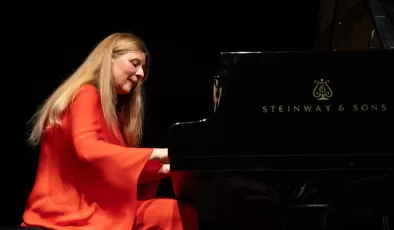 Piyano virtüözü Valentina Lisitsa İstanbul’da konser verdi