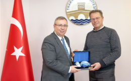 Kuzey Makedonya Meclis Başkan Vekili İsmaili TÜ’yü ziyaret etti