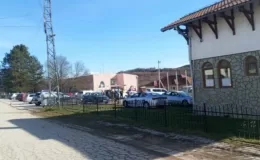 Kosova’da yasa dışı Sırp belediyesi kapatıldı