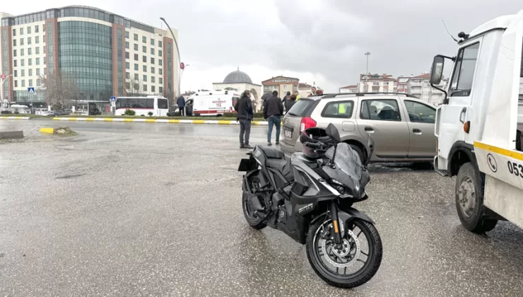 Edirne’de motosikletin çarptığı yaya yaralandı