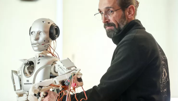 Türk robot “Cuma”, yapay zekayla yeni beceriler kazanacak