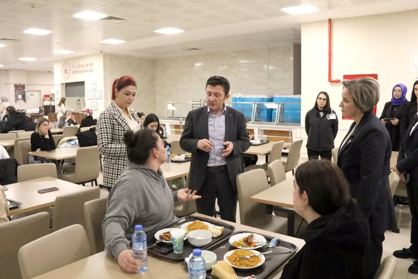 Kredi ve Yurtlar Genel Müdür Yardımcısı Özdemir Edirne’yi ziyaret etti