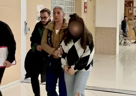 İstanbul’da bebeğini birinci kattan attığı iddia edilen kadın tutuklandı