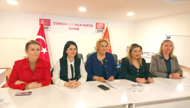 CHP Kadın Kolları’ndan eş zamanlı 8 Mart açıklaması