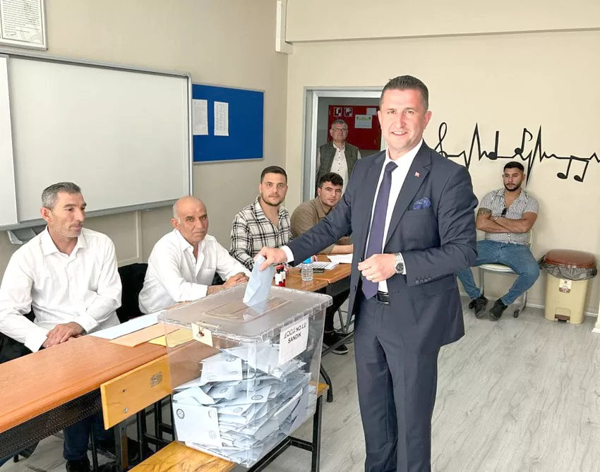 Lalapaşa’nın yeni başkanı CHP’li Geldi