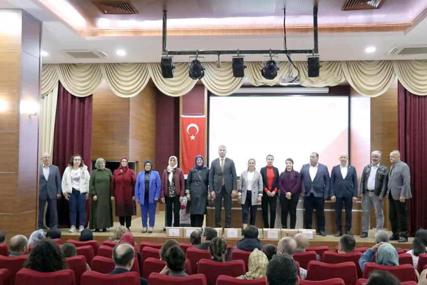 Süt hijyeni ve buzağı bakımı eğitimi verildi