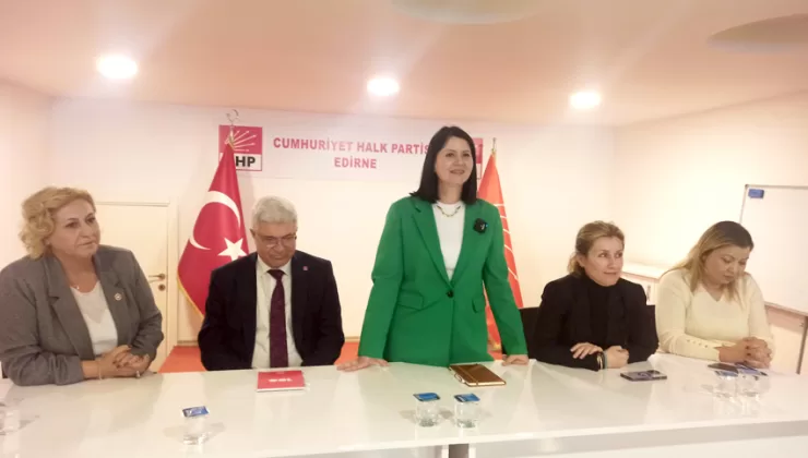 CHP Edirne Belediye Başkan Adayı Akın, kadınlarla buluştu
