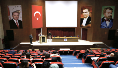 Tekirdağ’da “Depreme Dirençli Türkiye” semineri düzenlendi