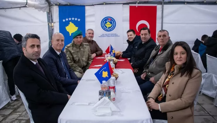 Türk askeri iftarını Kosova halkıyla birlikte açıyor