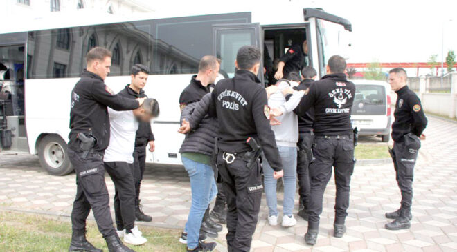 Kocaeli’de kahvehanede bir kişinin silahla öldürülmesine 7 gözaltı