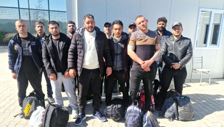 11 düzensiz göçmen yakalandı