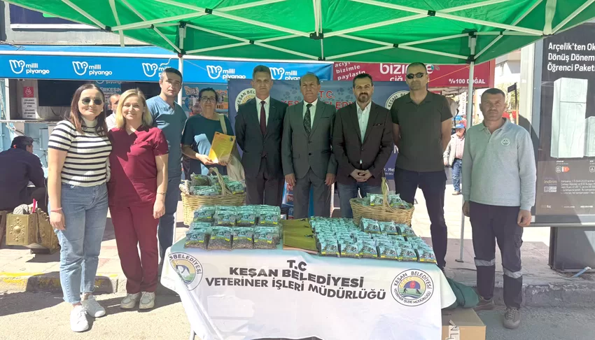Keşan Belediyesi, sokak hayvanları için ücretsiz mama dağıttı