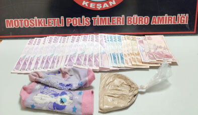 Edirne’de çocuk çorabına saklanmış uyuşturucu ele geçirildi
