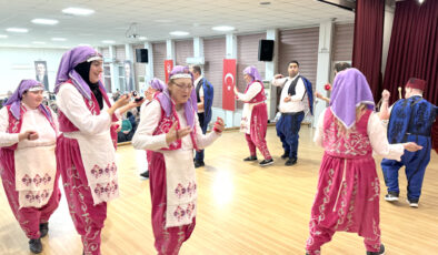 Kırklareli’nde engelli öğrenciler dans ve ritim gösterisi yaptı