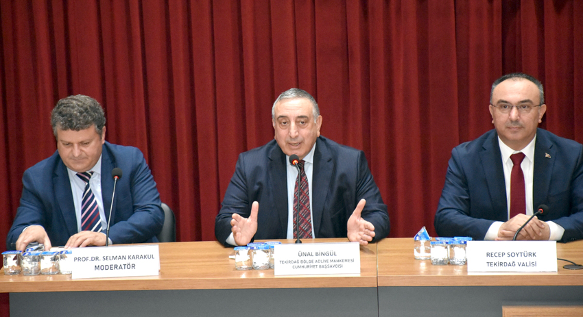 Tekirdağ’da Hukuk Meslekleri Zirvesi düzenlendi