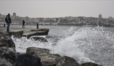 AKOM’dan İstanbul için sağanak ve fırtına uyarısı
