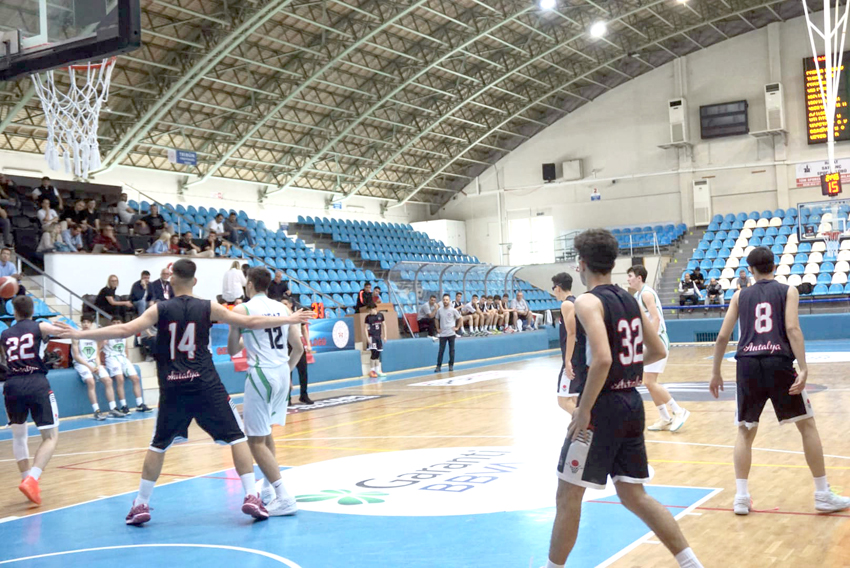 Basketbol U-16 Erkekler Türkiye Şampiyonası Edirne’de başladı