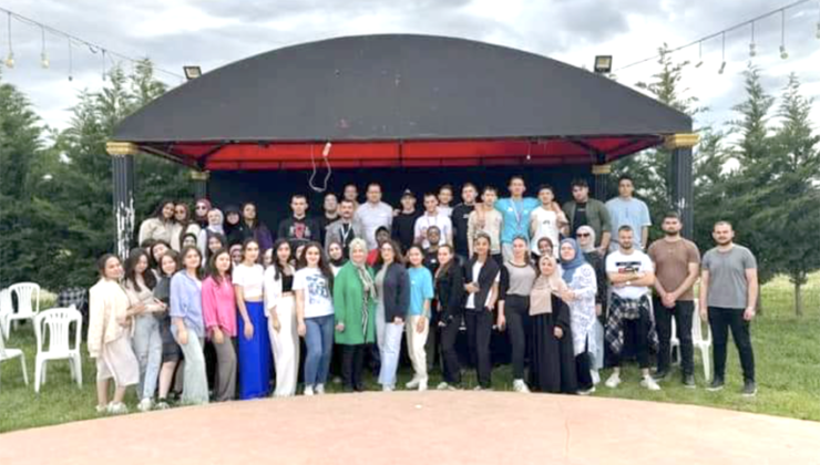 Uluslararası Öğrenciler Kardeşlik Pikniği düzenlendi