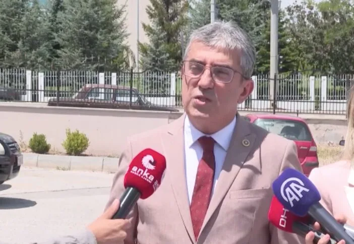 CHP, iki kanundaki bazı hükümlerin iptali için AYM’ye başvurdu