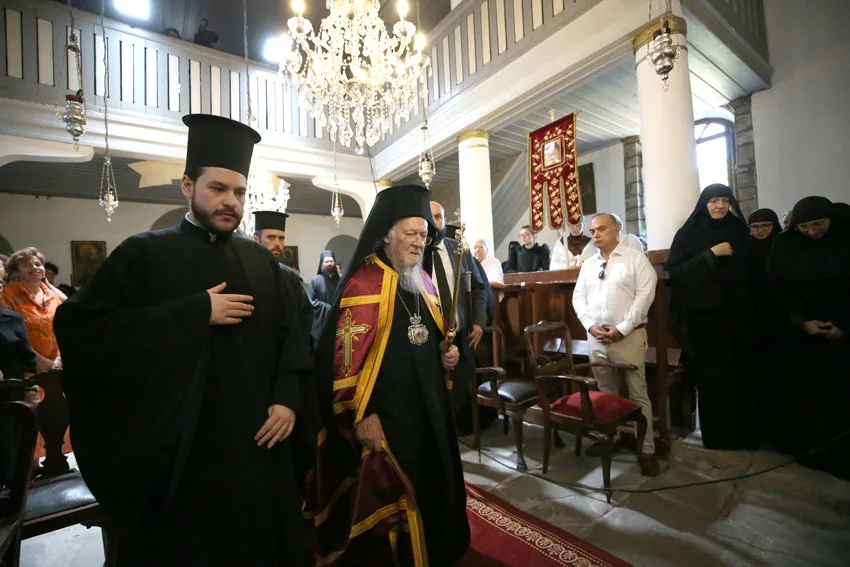 Fener Rum Patriği Bartholomeos, Gökçeada’da ayin yönetti
