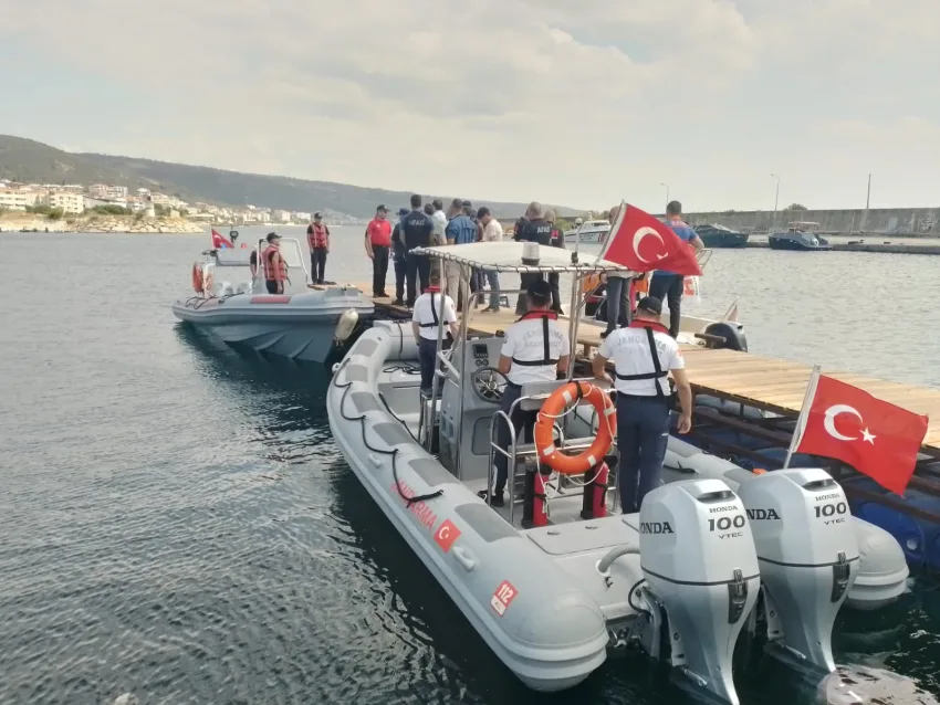 Marmara Denizi’nde kaybolan 2 kişiyi arama çalışması sürüyor