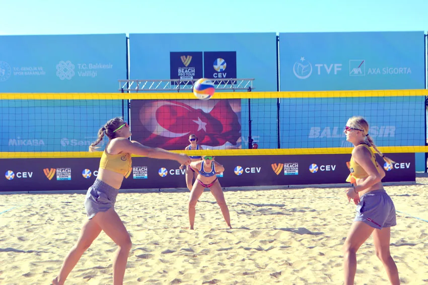Plaj voleybolunda 2024 VW Beach Pro Tour Futures Balıkesir Etabı başladı