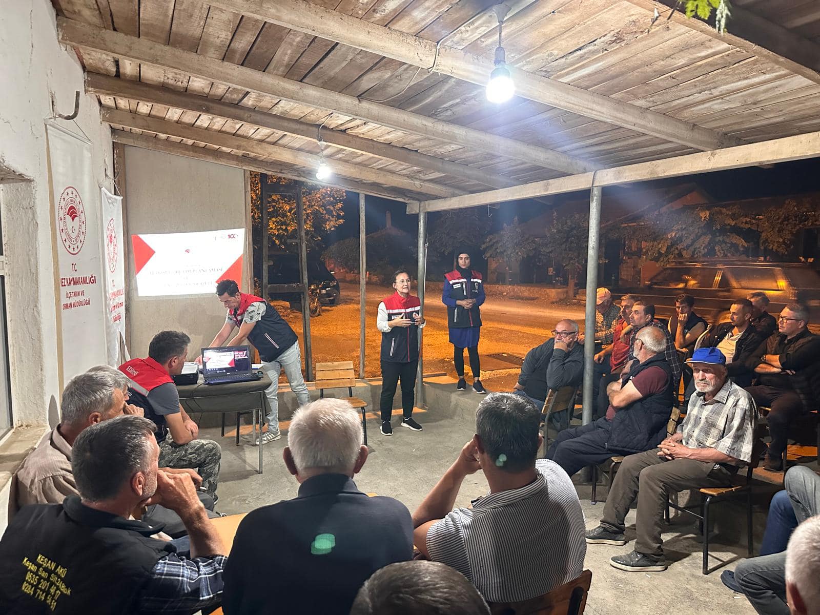 Edirne’de üreticilere yönelik gece eğitimleri sürüyor