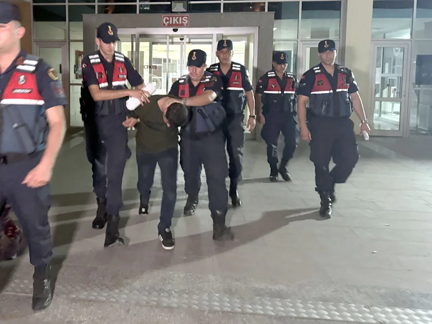 Babasını vahşice katleden evlat tutuklandı