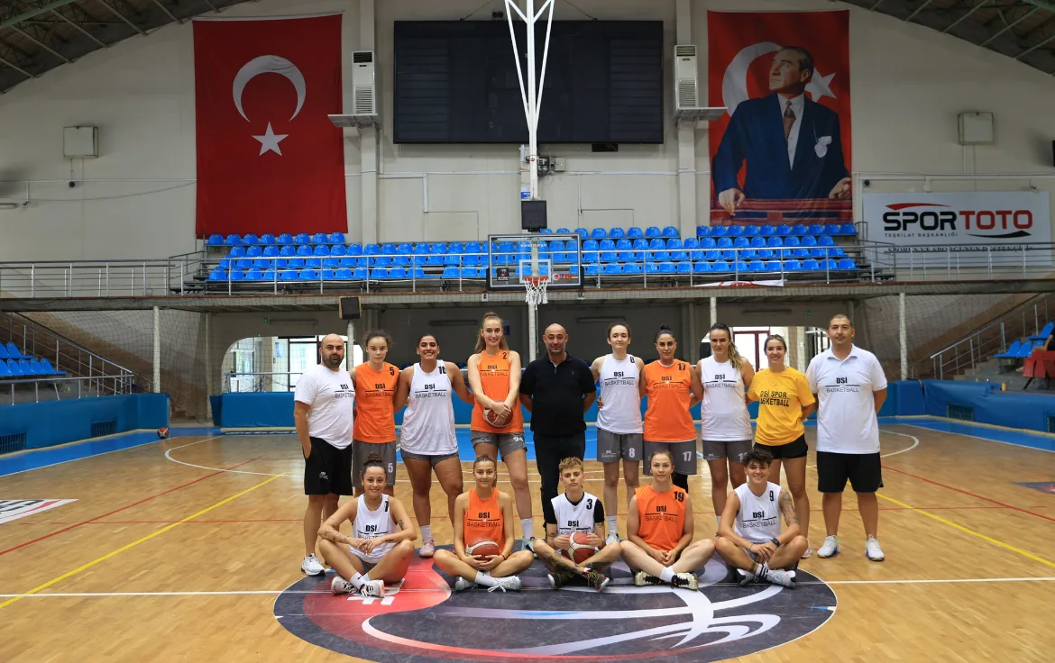 Kadınlar Basketbol 1. Ligi’nin Edirne ekibi, kentte basketbol ruhunu canlandırdı